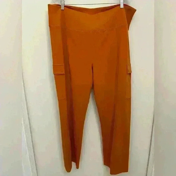 Athleta High-Waisted Flare Cargo Pants in Terracotta Orange Athleisure Style - Picture 4 of 9